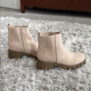GUESS Women's Cream Ankle Booties